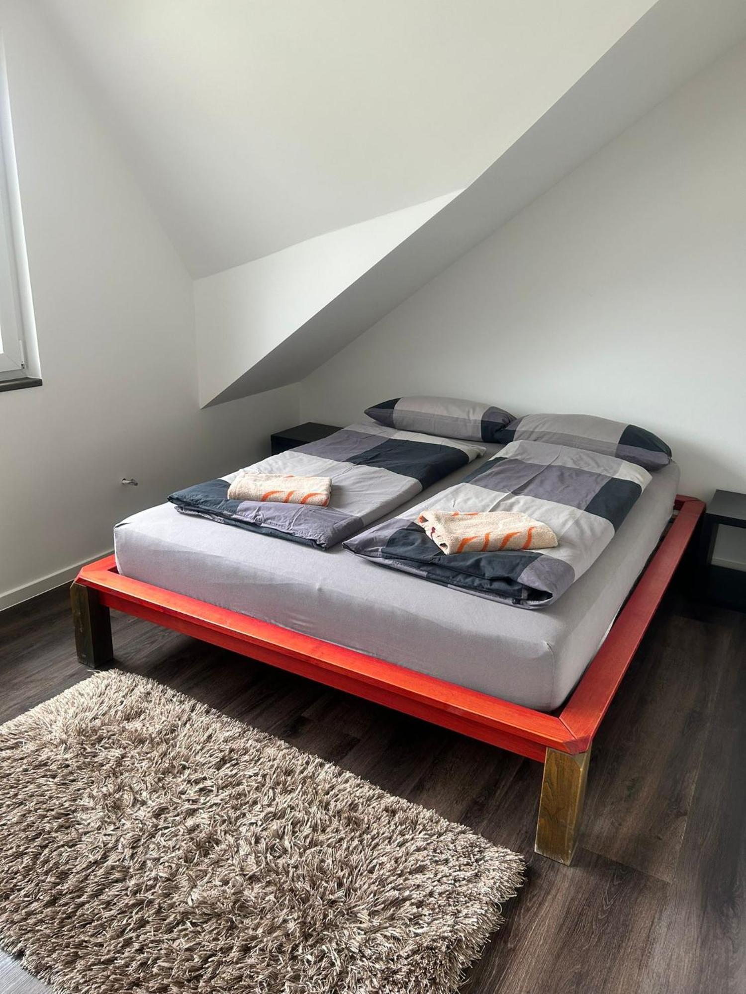 Schoenes Apartment Mit Dachterrasse โอลเดนบวร์ก ภายนอก รูปภาพ